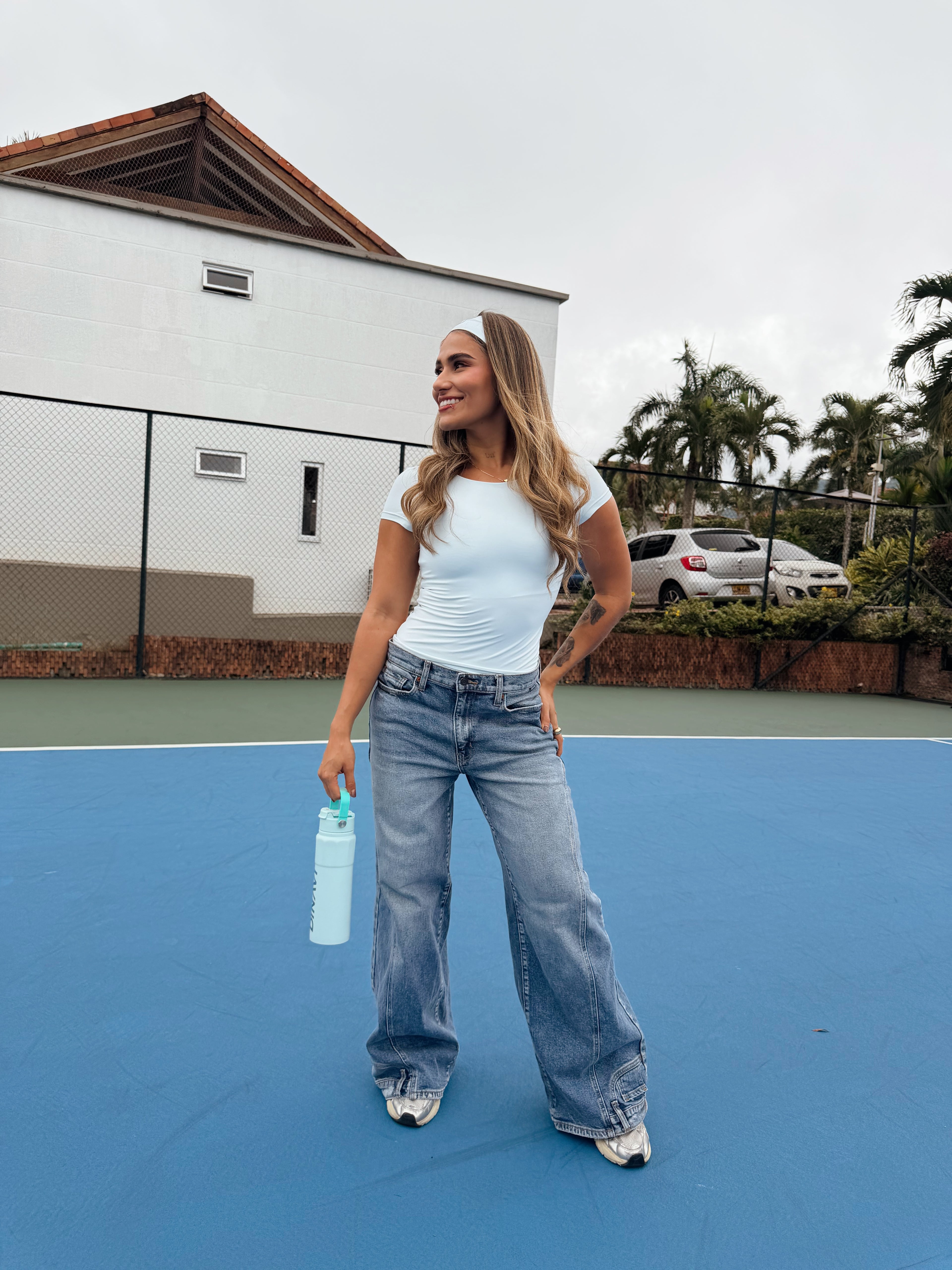 Essence Basic Tee